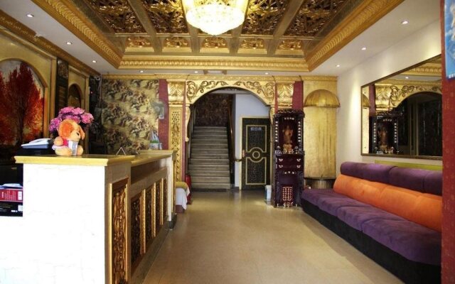 Qingdao Zhenningqiao Business Hotel