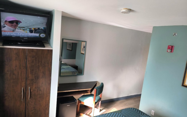 Budgetel Inn Birmingham