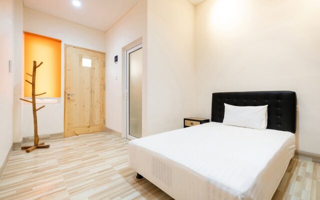 Sari Panguripan BY OYO Rooms