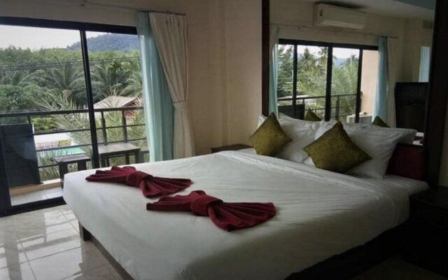 Baan Havaree Resort