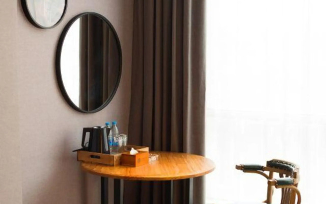 VanFeel Hotel (Dongguan Changping Railway Park)