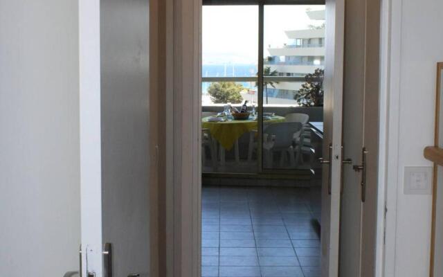 Appartement Villeneuve-Loubet, 3 pièces, 4 personnes - FR-1-252A-55