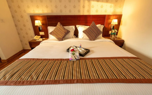 Rosewood Apartment Hotel
