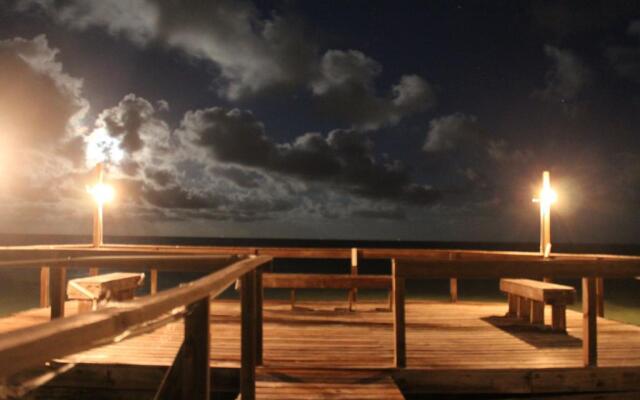 Reel 'Em Inn On the Bay