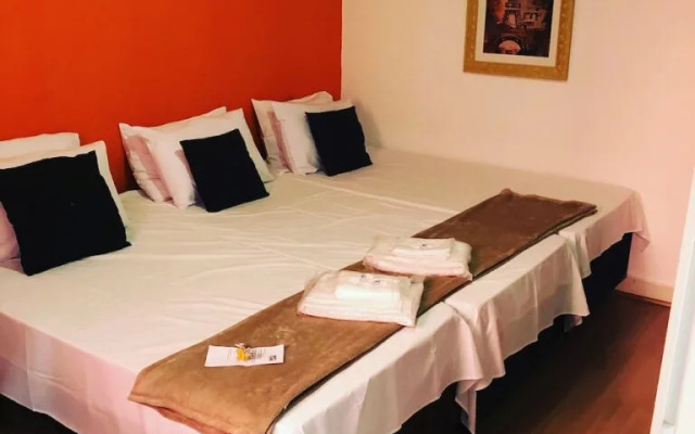 Womini Donne suite hostel