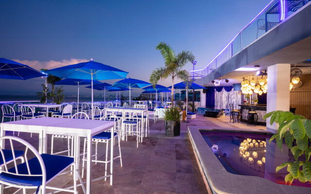 Blue Chairs Beachfront Resort Puerto Vallarta Mexico - Adults Only
