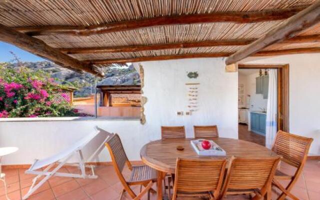 Piazzetta dei Pini LC-30