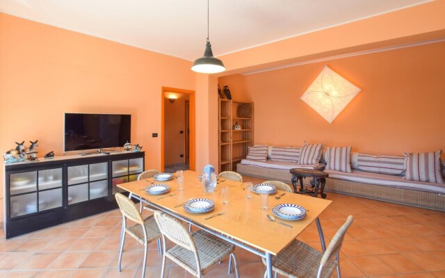 Beautiful Apartment in Falerna Marina With Wifi and 3 Bedrooms