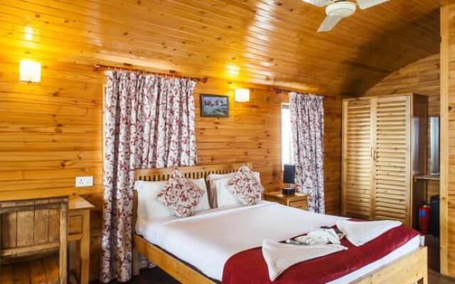 Aryans Hotel