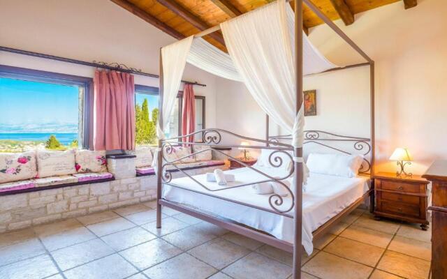 Villa Paola Kassiopi by MediterraneanVillas