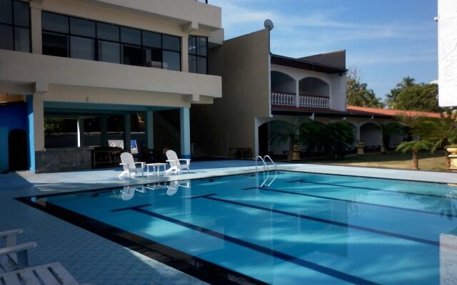 Hotel Honors Club