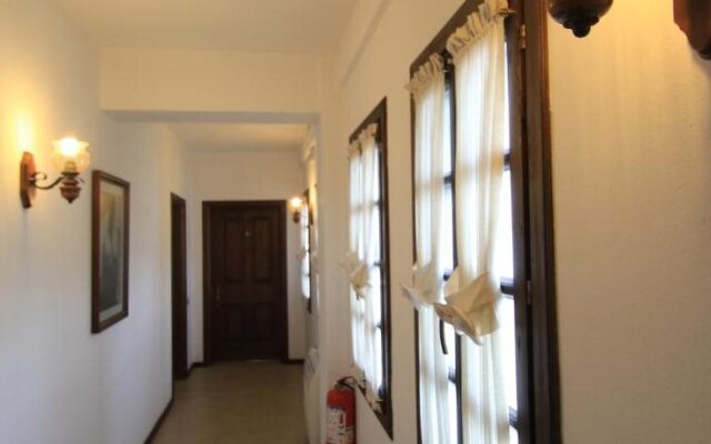 Boutique Hotel Muzaka (Historic Center)