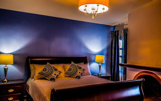 Maria De Nadie Hotel Boutique