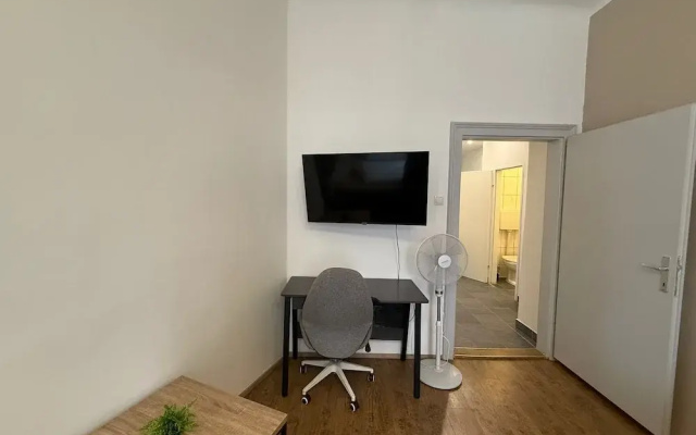 Modern 1BR Apt Close to Westbahnhof