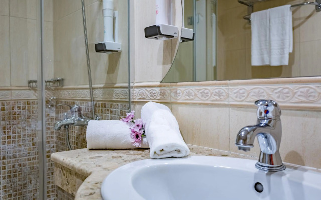 HI Hotels Imperial Resort