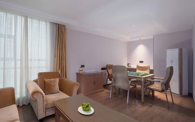 Vienna International Huizhou South Train Station – Guest Rooms – Huizhou