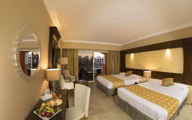 Naama Waves Hotel