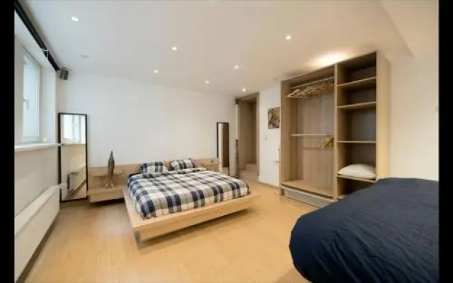Apartment Pacific