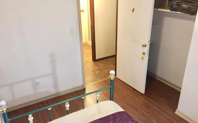 Calgary Star Cozy Home