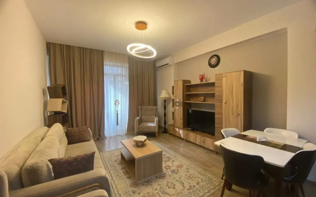 Cozy Apartment at M2