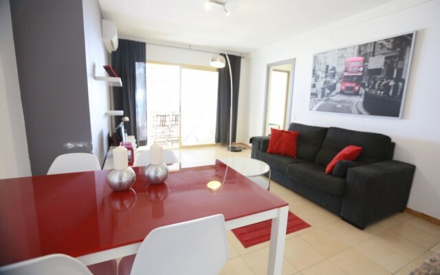 Apartamento Moderno Para 6 Personas en Cambrils