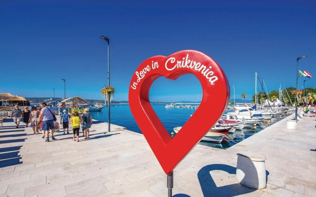 Beautiful Apartment in Crikvenica With Wifi and 2 Bedrooms
