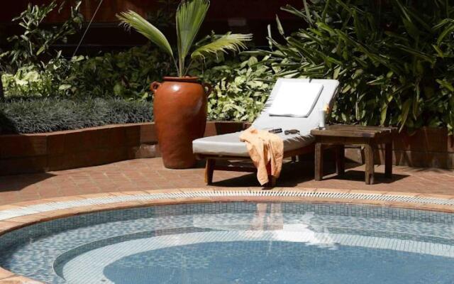 Wasini Luxury Suites & Hotels
