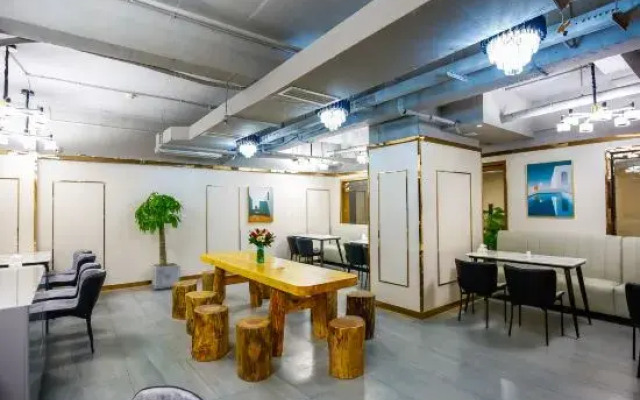 Ruihao Yazhi Hotel (Global Center Store)