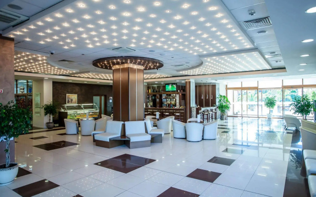 Saint Thomas Holiday Village