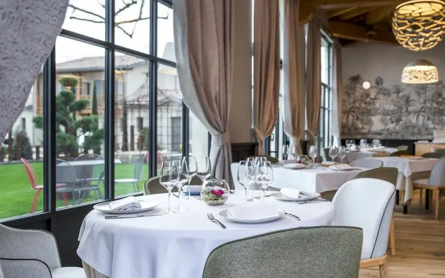 Clos Castel - Hotel