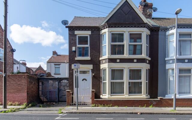 New Stylish 3Bd Flat In The Heart Liverpool City