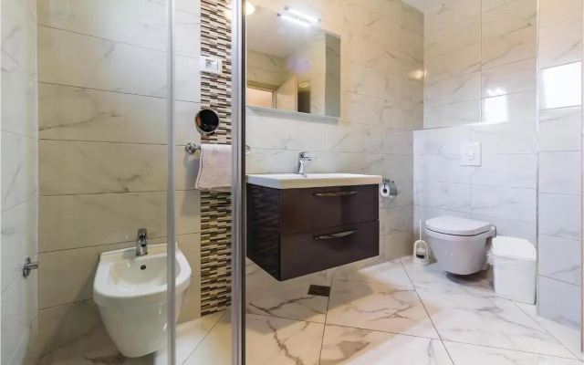 Three-Bedroom Apartment in Medulin