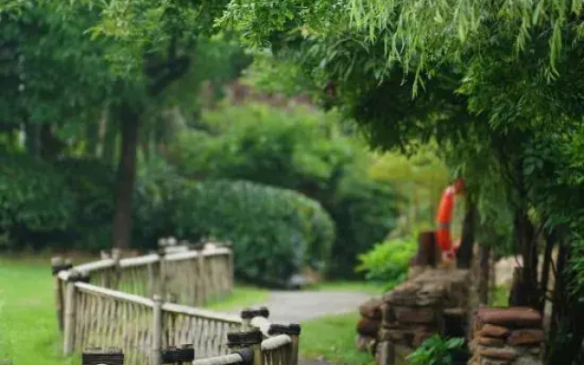 Changxing Biocountry Resort