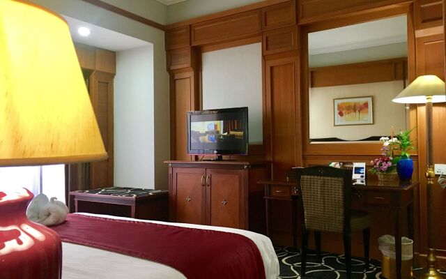 Planet Holiday Hotel & Residence