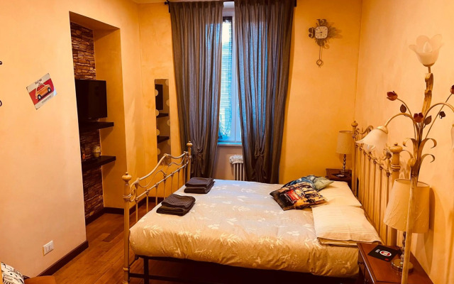 Casa Friends Lingotto Ospedali Metro Spezia