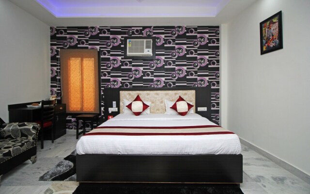 OYO 8888 Riga HS Deluxe