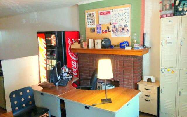 The Wayfaring Buckeye Hostel