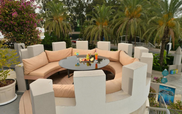 Miarosa Kemer Beach Hotel