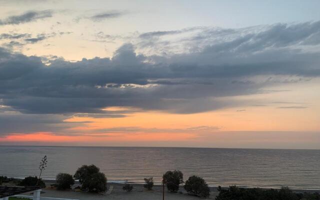 Helios Apartments - Beach of Lachania Rhodes