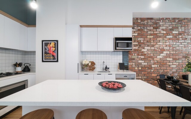 Phoenix on Curzon - Rejuvenate Stays