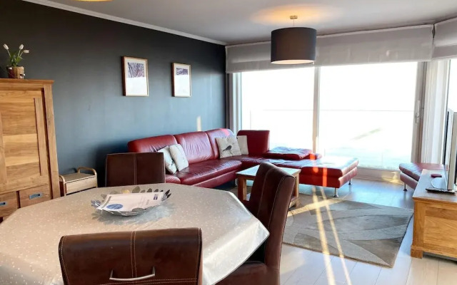 Apartment in Nieuwpoort With sea View