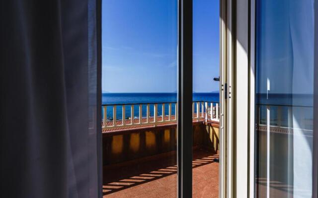 Eolie View Apartment