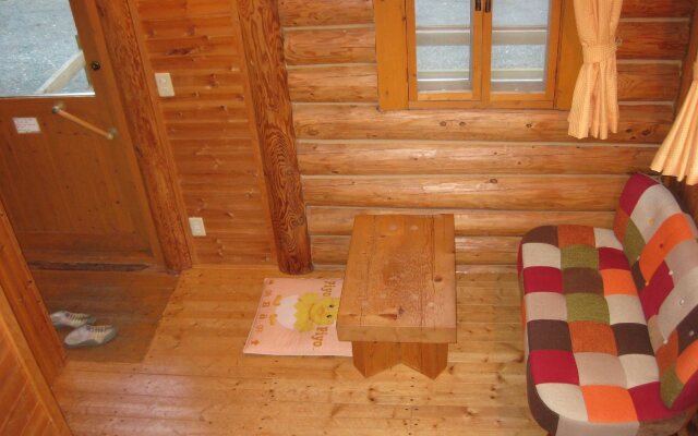 Log Cottage Himawari