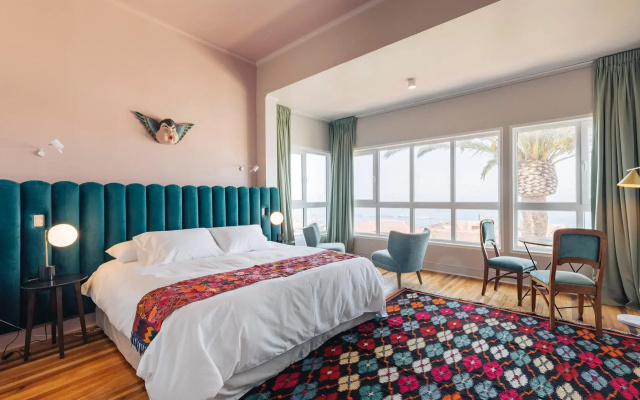 Casablu Hotel