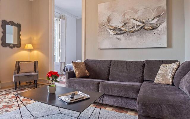 Luxurious apartment in the center of Barcelona