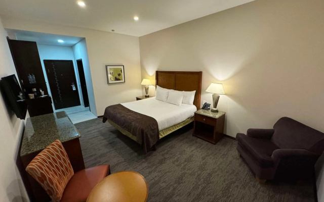 Best Western Plus Chihuahua Sacramento