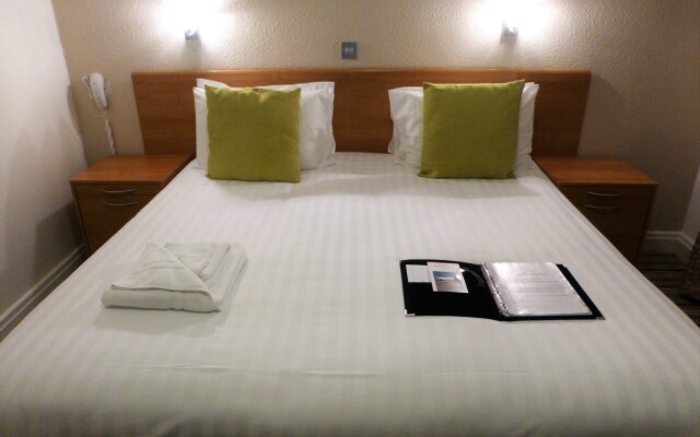 Fort d'Auvergne Hotel