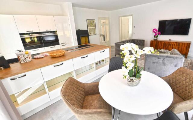 Villa "Levante" F659 Gartenwohnung mit Kamin, Sauna, Terrasse