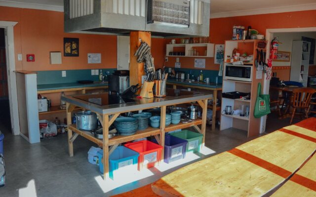 Bluemoon Lodge - Hostel