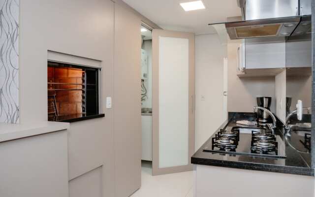 Apartamento charmoso e iluminado em bairro nobre de Gramado